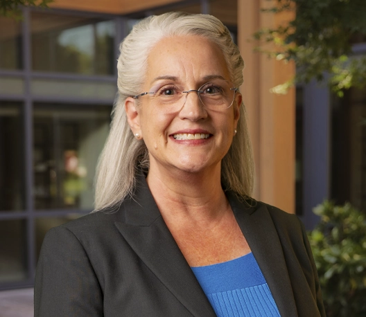 Courtney Spencer | Live Oak Bank